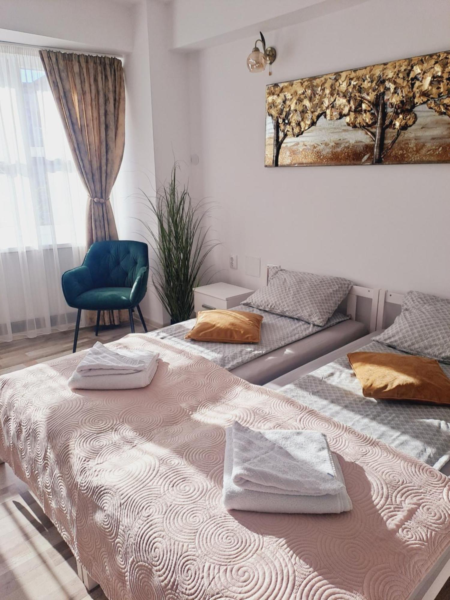 7 Level Central Apartments Miercurea Ciuc Room photo